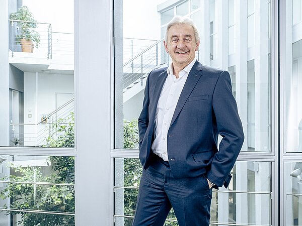 Peter Ullrich übernimmt Vorsitz des Aufsichtsrats der SHK eG